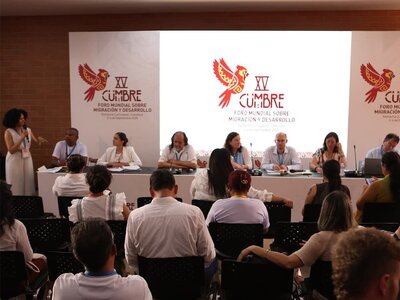 Colombia alerta sobre flujos migratorios inversos en la XV Cumbre Mundial y propone respuesta regional autónoma