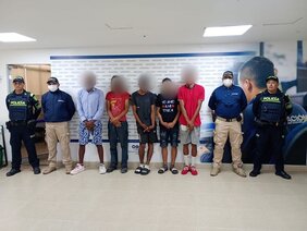 siete ciudadanos extranjeros expulsados por Migración Colombia por infracciones migratorias