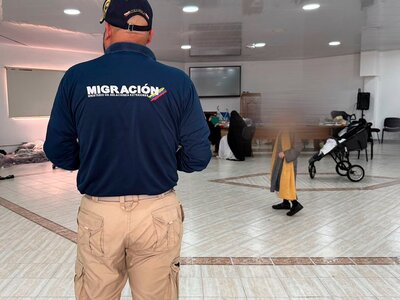 Migración Colombia rescata 17 menores de la secta judío ortodoxa Lev Tahor. Cinco de ellos tenían circular amarilla de Interpol