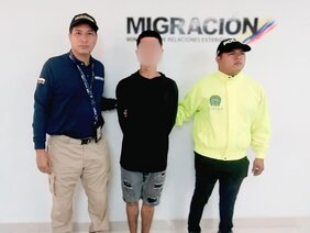 Cayó en Maicao ciudadano venezolano con circular roja de Interpol. Ya son más de 2.400 los detectados a nivel nacional por Migración Colombia