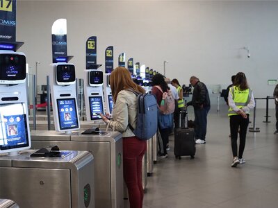 Avianca y Migración Colombia se unen para incentivar el enrolamiento de viajeros en Biomig