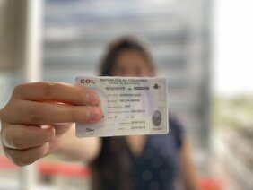 Migración Colombia informa sobre cédulas de extranjería pendientes por reclamar en Bogotá