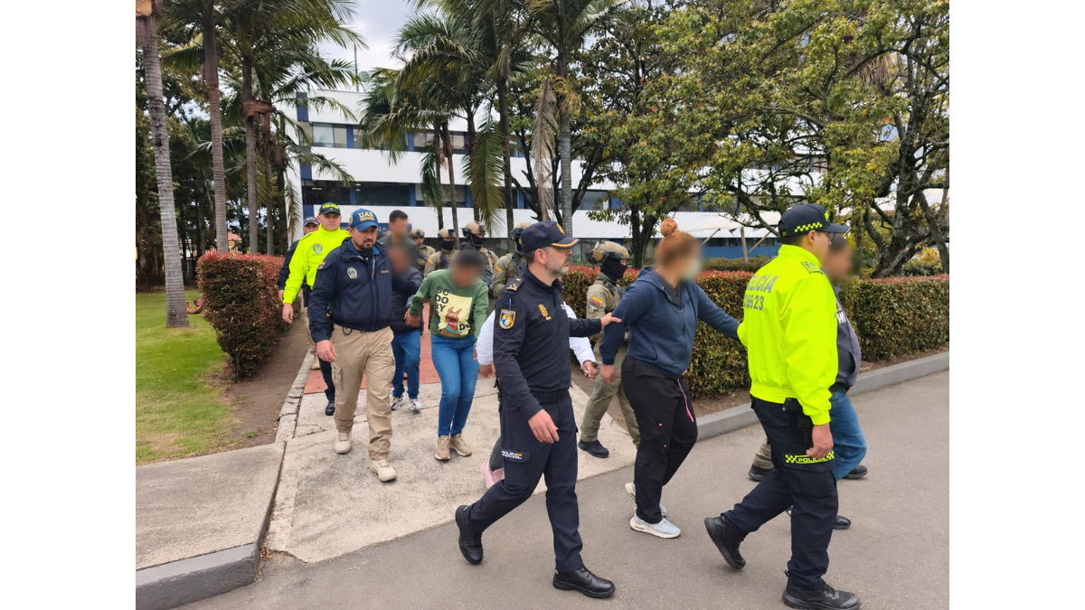 Duro golpe a organización trasnacional dedicada al tráfico de migrantes deja 15 personas capturadas
